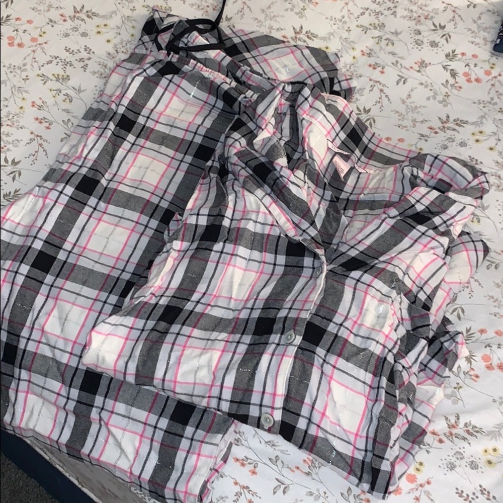 Victoria’s Secret pajama set